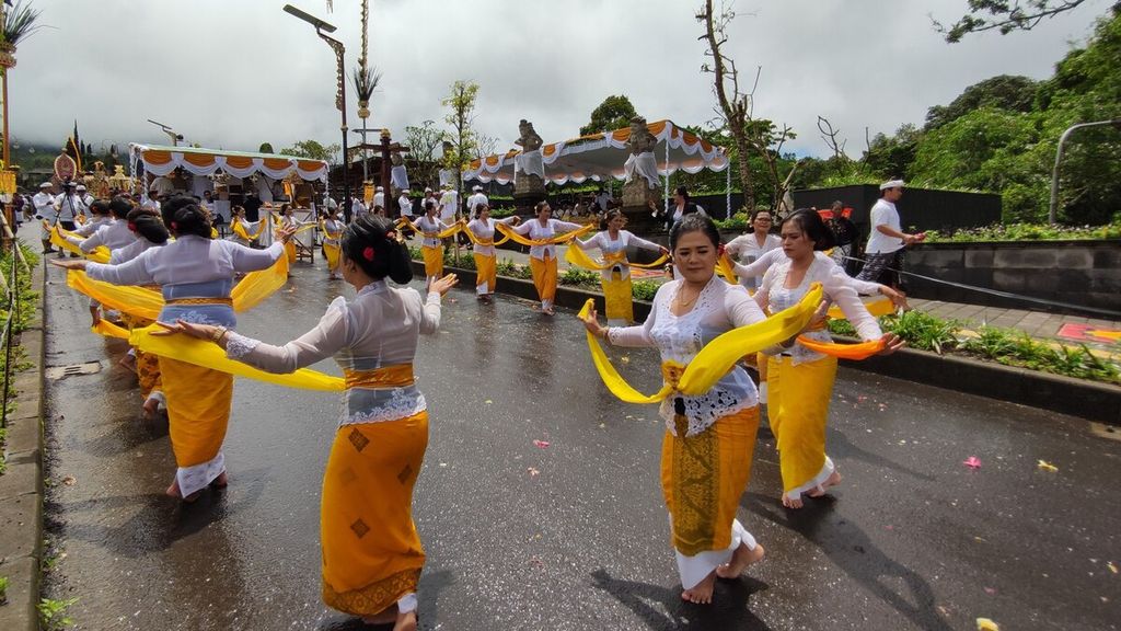 <p>Besakih Festival 2023</p>